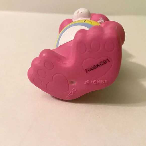 Vintage TCFC Care Bear Squeeze Toy Cheer Bear 4 Inch Tall Figure - Picture 6 of 9